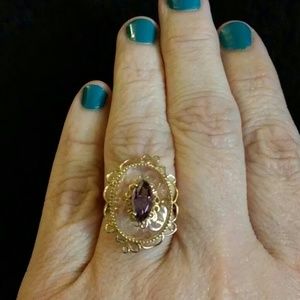 ⬜14k etched quartz and amethyst ring